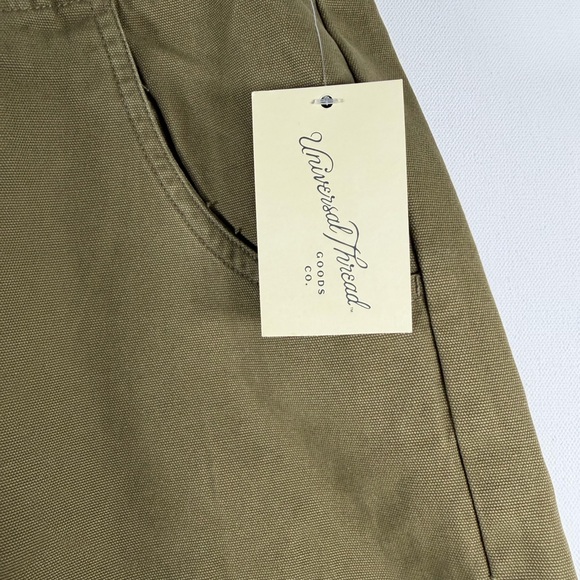 Women's Mid-Rise Barrel Leg Pull-On Pants - Universal Thread™ Olive Green S & XL - Picture 6 of 15